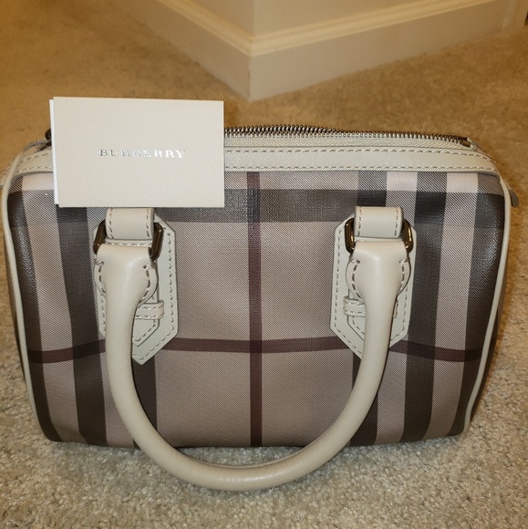 Burberry Handbags - ‼Final price drop‼Burberry Handbag
